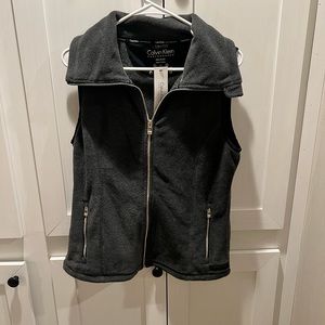 Womens Calvin Klein performance vest size medium